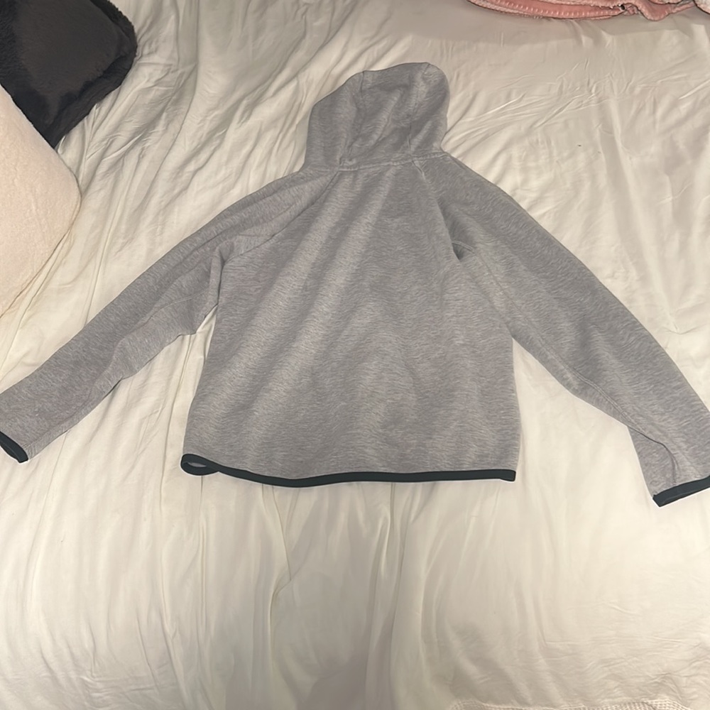 Gray Nike-tech - Picture 4 of 4